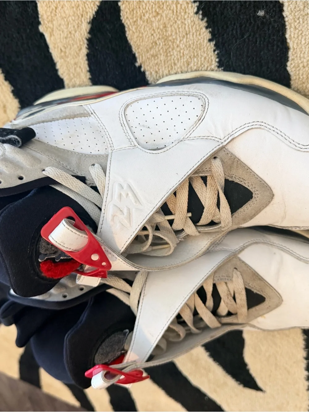 Jordan White Navy Red Retro Sneakers
